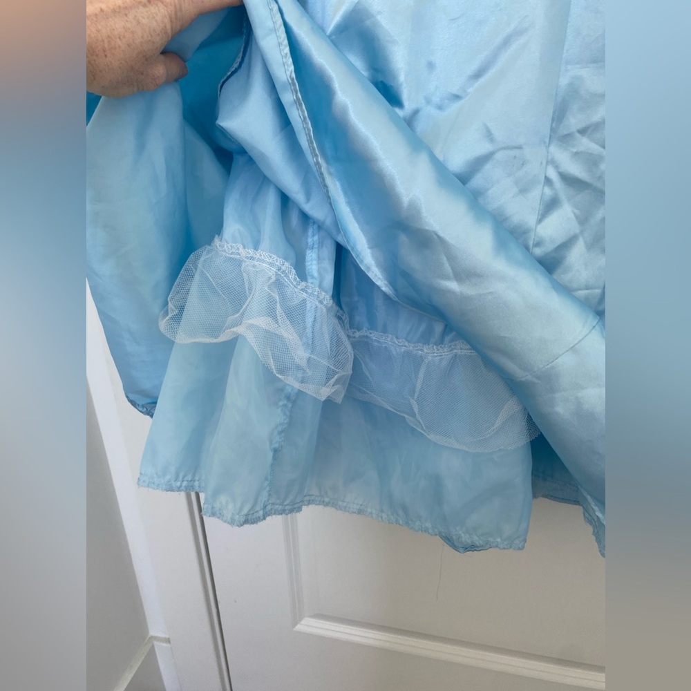 Children’s Princess Dress- light blue with sequin detail - Picture 6 of 12
